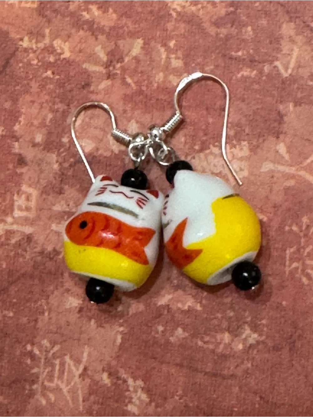 LUCKY CAT EARRINGS